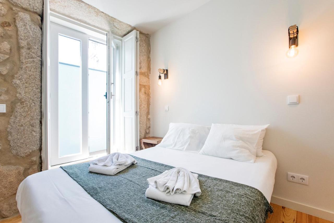 Central Studio W/ Pool, Ac & Patio By Lovelystay OOporto Exteriör bild
