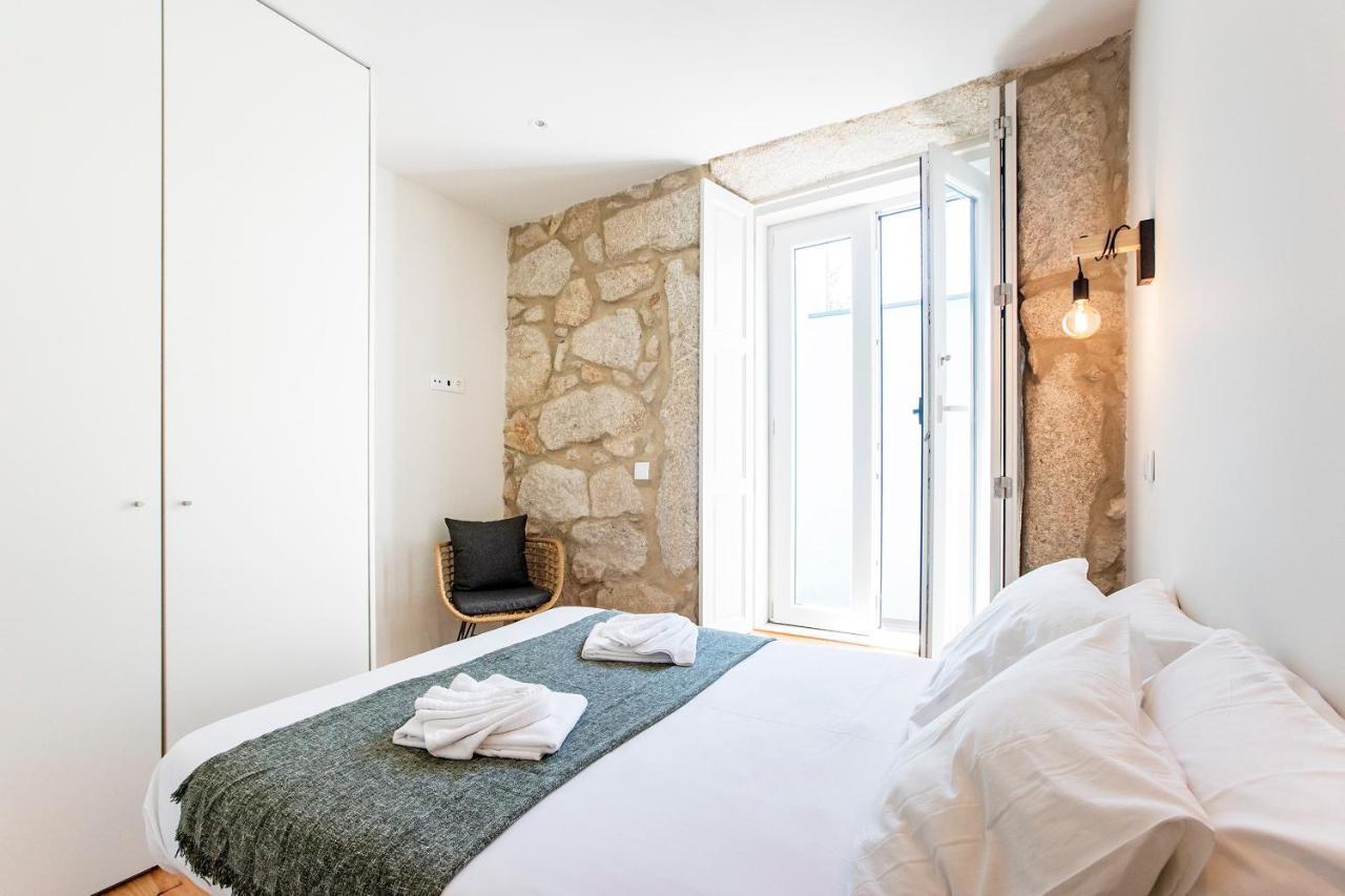 Central Studio W/ Pool, Ac & Patio By Lovelystay OOporto Exteriör bild