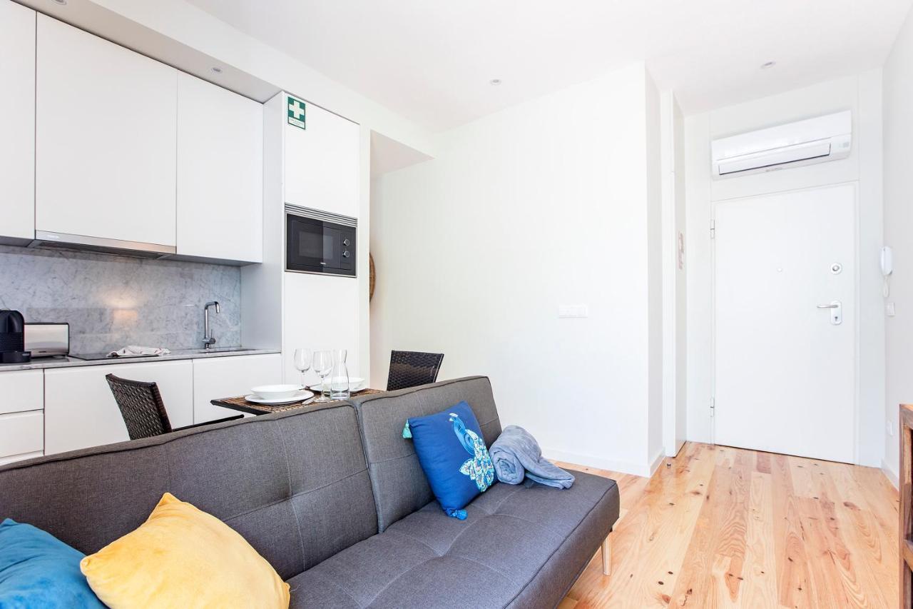 Central Studio W/ Pool, Ac & Patio By Lovelystay OOporto Exteriör bild