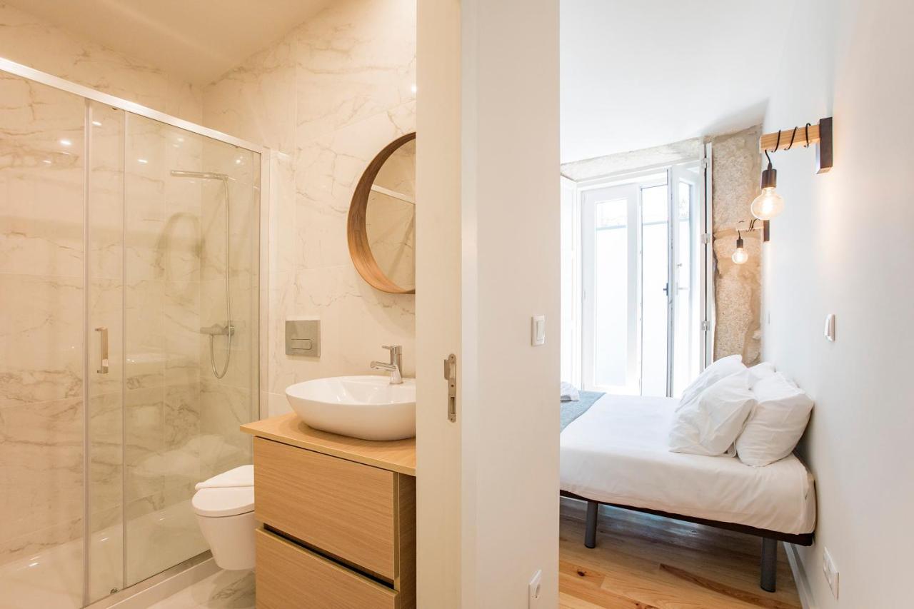 Central Studio W/ Pool, Ac & Patio By Lovelystay OOporto Exteriör bild