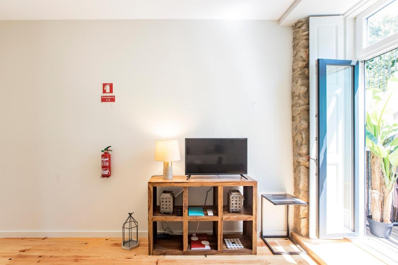 Central Studio W/ Pool, Ac & Patio By Lovelystay OOporto Exteriör bild